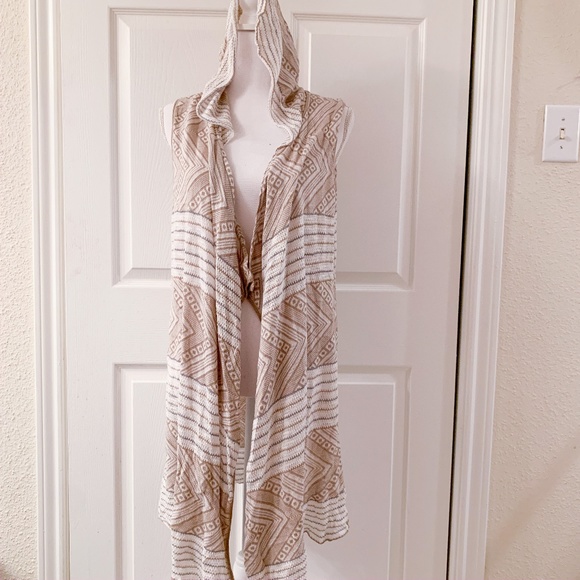 Hannah Jackets & Blazers - $5 Clearout!! Hannah Hooded Vest Cardigan